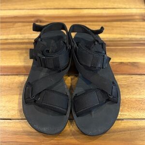 Women’s Merrell sandals alpine strap size 10